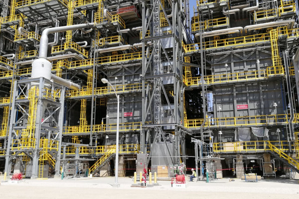 Hoist Lifts with a load capacity up to 1000 kg